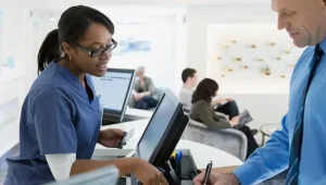 Clínica em São Luís abre processo seletivo para Recepcionista