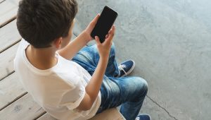 Veja as dicas para proteger crianças e adolescentes nas redes sociais