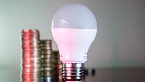 Contas de luz voltam a ter taxa extra das bandeiras tarifárias em julho