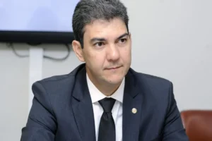 Eduardo Braide oficializa pré-candidatura ao governo do estado