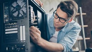 Empresa contrata Estagiário na área de T.I com experiência no Google