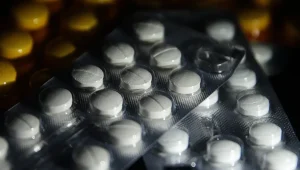 Justiça suspende autorização para prescrição de remédios por farmacêuticos