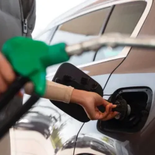 Justiça determina 72h para distribuidoras explicarem preços abusivos nos combustíveis no Maranhão