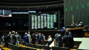 Congresso aprova Orçamento de 2025 com superávit de R$ 15 bilhões