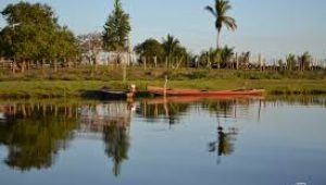 Cinco pessoas são resgatadas após acidente no rio Pericumã, em Pinheiro