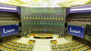 Câmara pode votar nesta semana projeto que facilita combate a incêndios florestais