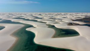 Registro imobiliário do Parque Nacional dos Lençóis Maranhenses é entregue por autoridades na capital