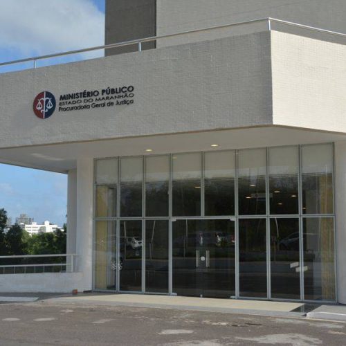 MPT pede reajuste de 6% no salário e ticket de rodoviários em busca de cessar greve