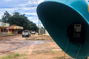 Maranhão é o terceiro estado com mais orelhões ativos e em manutenção no país; aparelhos caminham para desativação