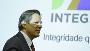 Brasília (DF), 03/10/2023 - O ministro da Fazenda, Fernando Haddad, participa do lançamento do Programa de Integridade, no ministério. A proposta visa a prevenção, detecção e remediação de fraudes e atos de corrupção. Foto: Marcelo Camargo/Agência Brasil