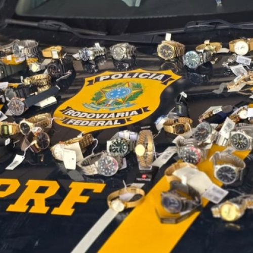 Homem é preso com diversos relógios sem nota fiscal em ônibus na BR-22, em Barra do Corda