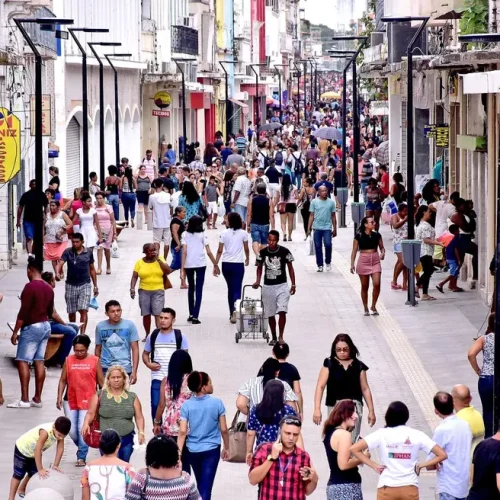 Natal 2025 deve movimentar R$ 176 milhões no comércio de São Luís