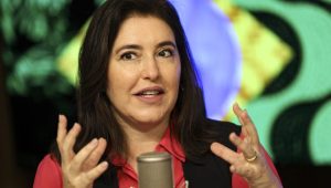 Preço dos alimentos vai baixar nos próximos 60 dias, afirma Tebet