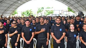200 novos agentes de trânsito tomam posse em São Luís